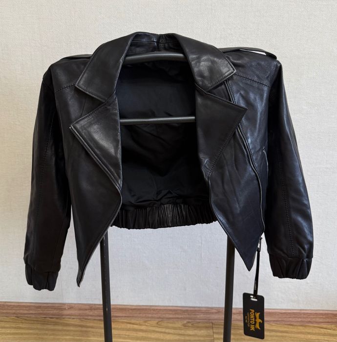 Кожаная куртка ,