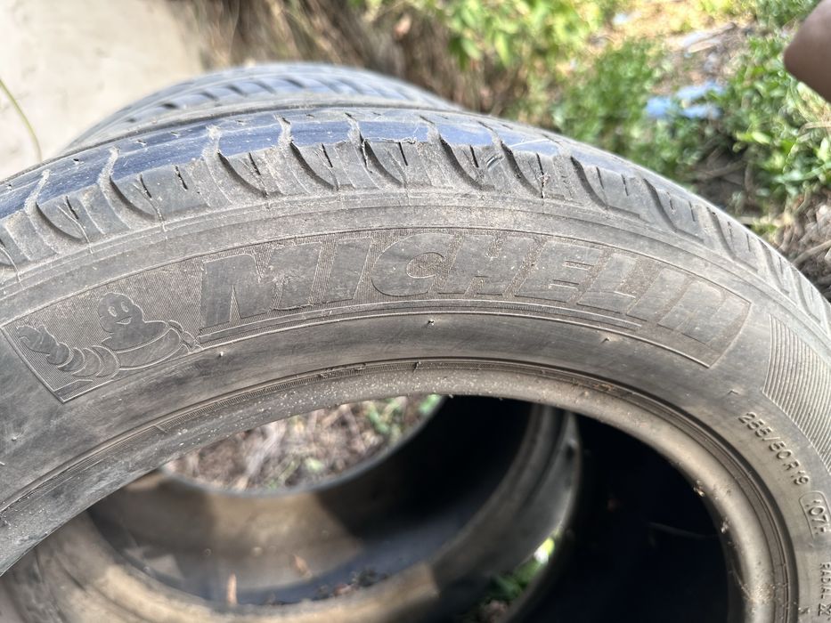 Michelin 255/50 R19