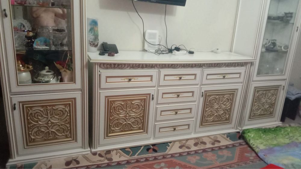 Стенка горка почти новая