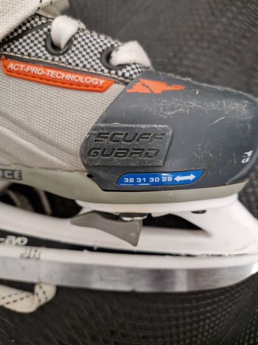 Patine hockey 28 29 30 31 32 Action Pro Junior hochei