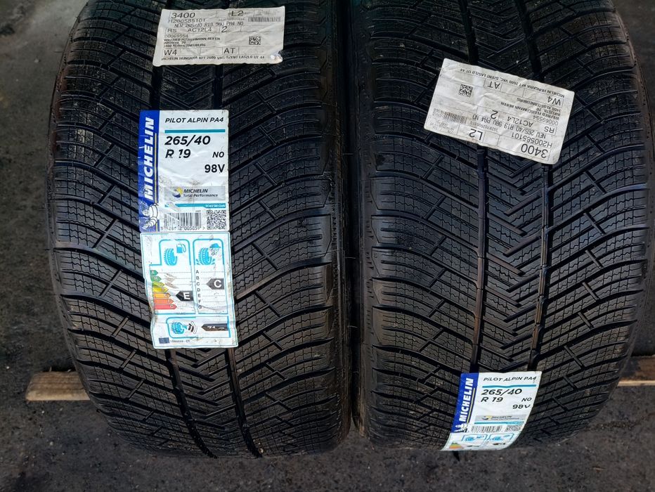 2 anvelope NOI de iarna Michelin 265/40 R19 dot 3820