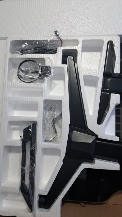 Birou Gaming Deltaco RGB DT420