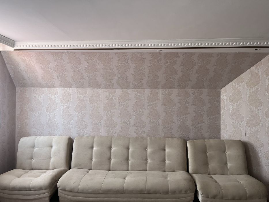 продается диван и кресло