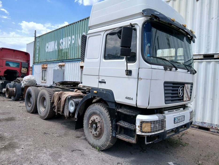 Седельный тягач Шаньци