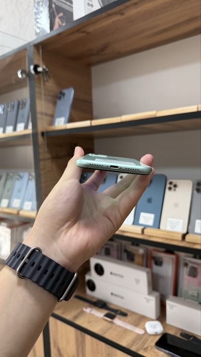 iPhone 11 128GB