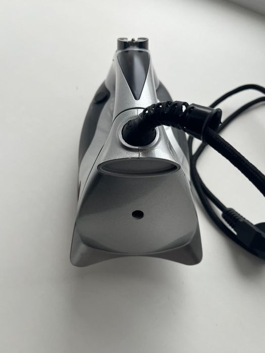 Утюг в хорошем состоянии