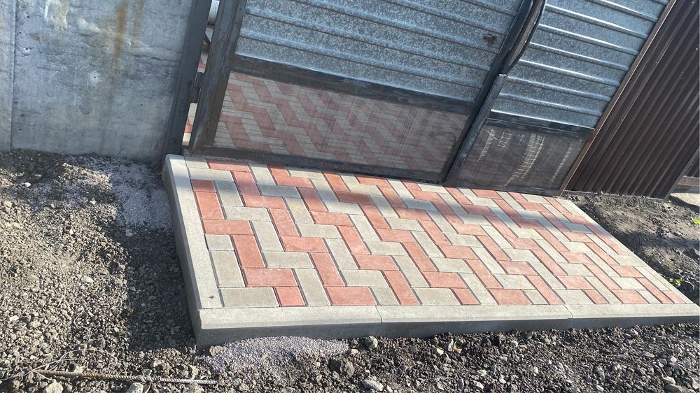 Укладка  плитки и брусчатки