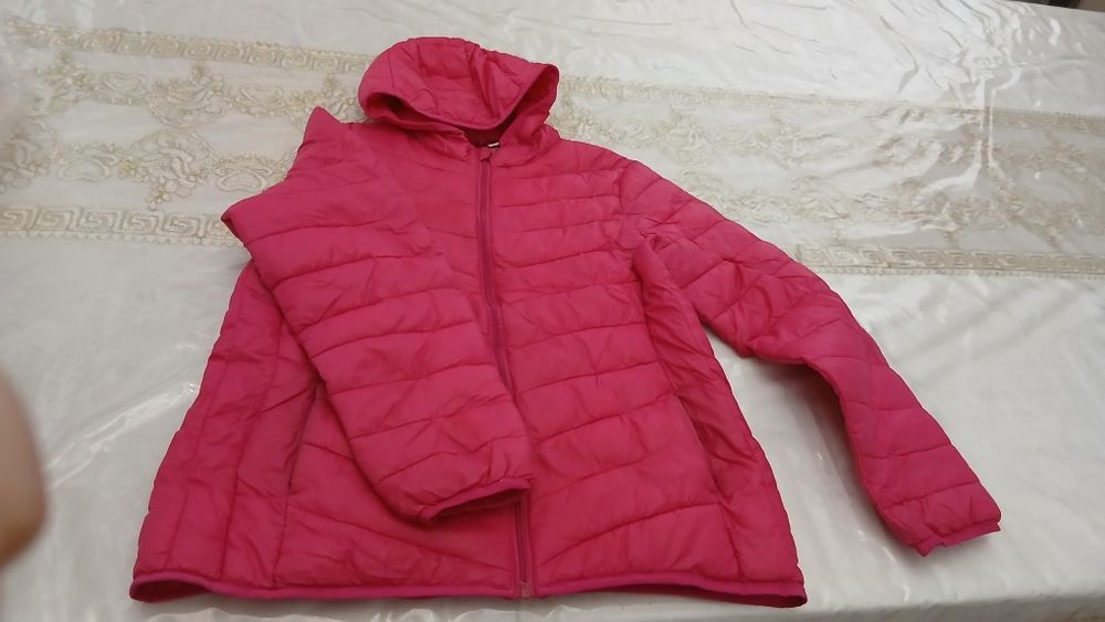 Платье, двойка, куртка в хорошем состоянии 100 000тысяч