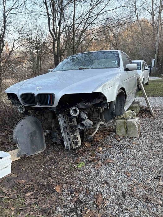 Продавам BMW e39