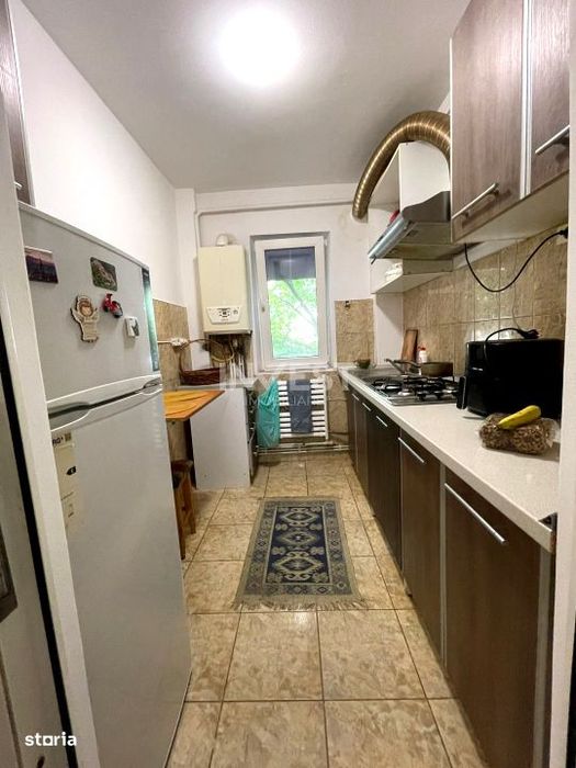 Apartament 2 camere, Etaj 1, zona Pacurari - Alpha Bank, Iasi