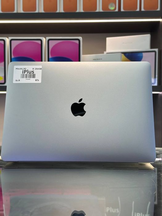 Macbook Air M1 8/256