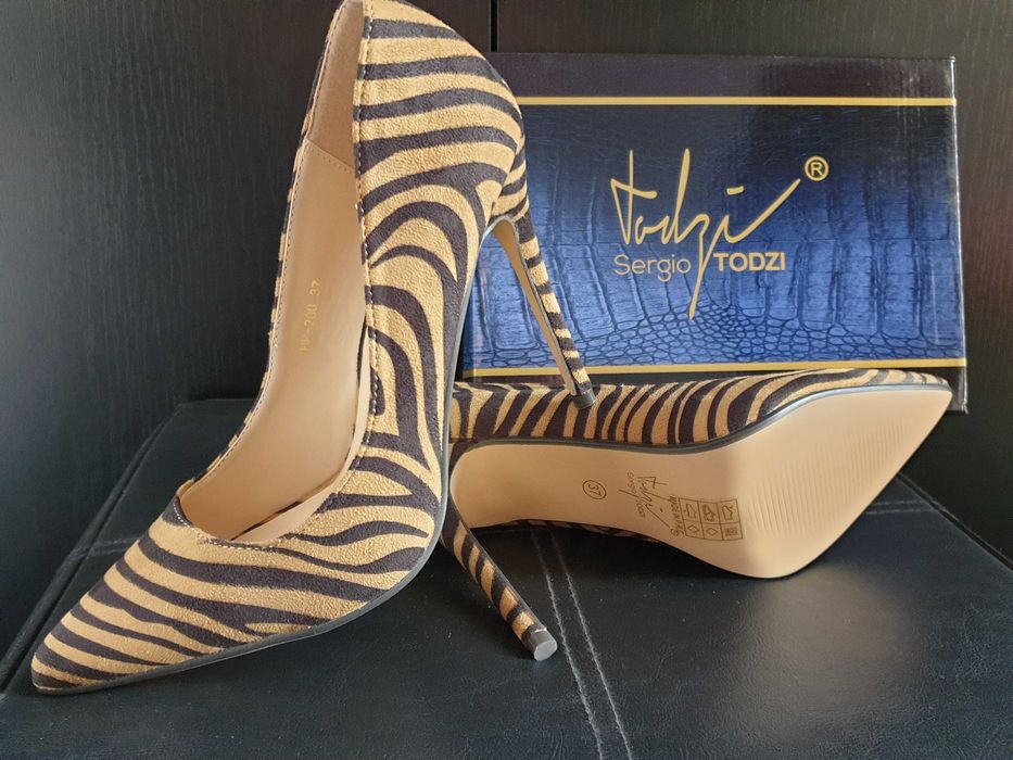 Pantofi stiletto animal print, marimea 37 toc 11,5 cm