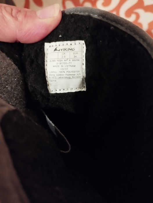 Viking и Palladium waterproof номер 34.