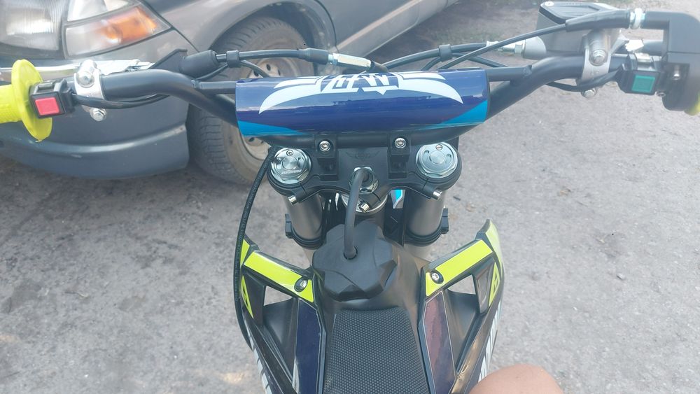 Продам мотоцикл 125 кубов