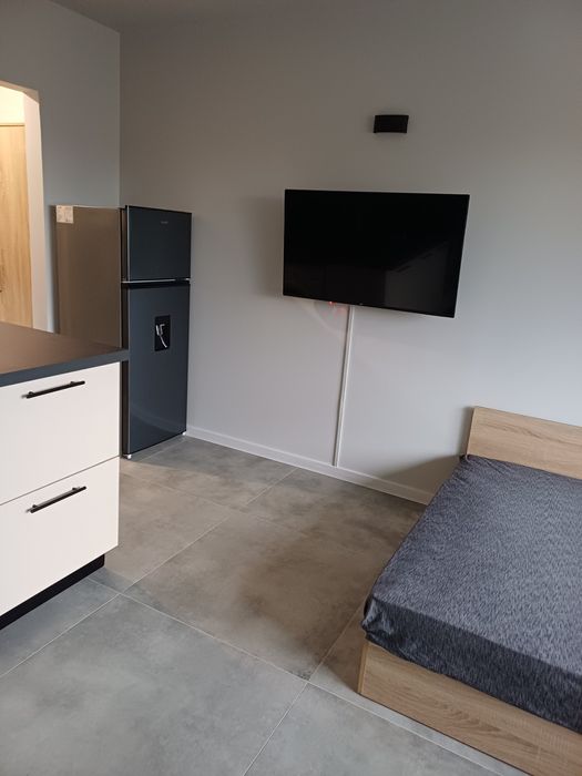 Дава се под наем Едностаен апартамент в Перник, Мошино - 30 кв.м за 260 € - Снимка #4