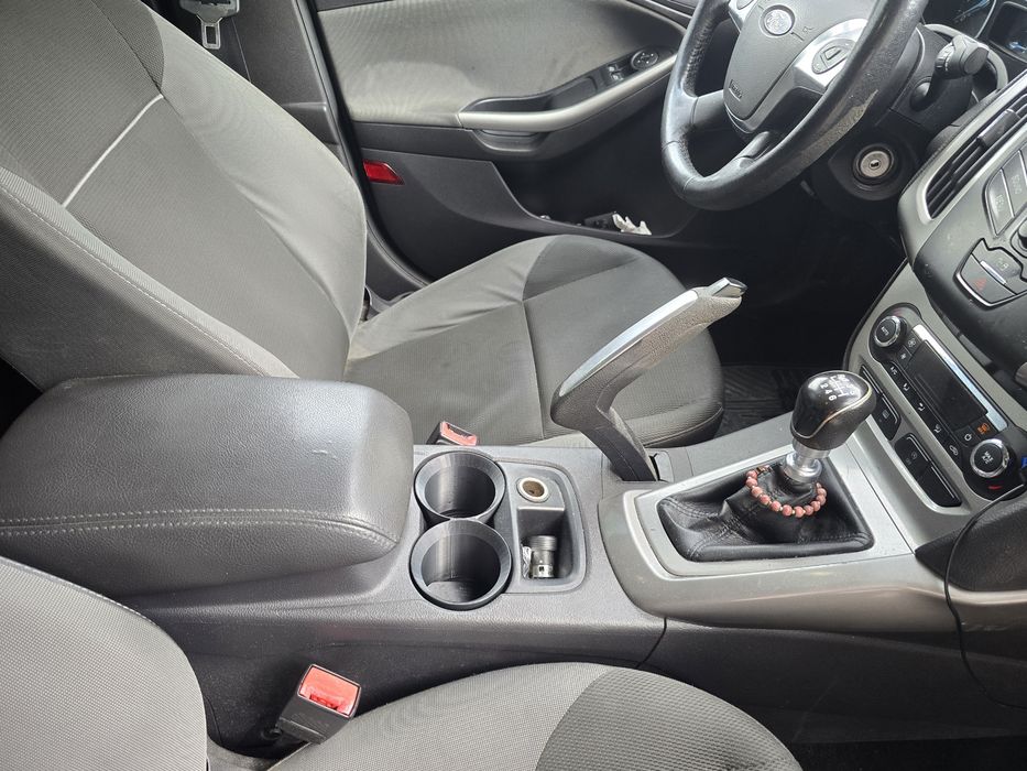 FORD Focus 2011 — imagine 2