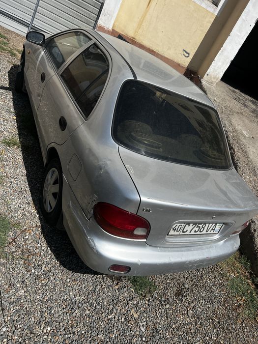 Hyundai acsent 1995 yil dakumen yaxshi gen boladi