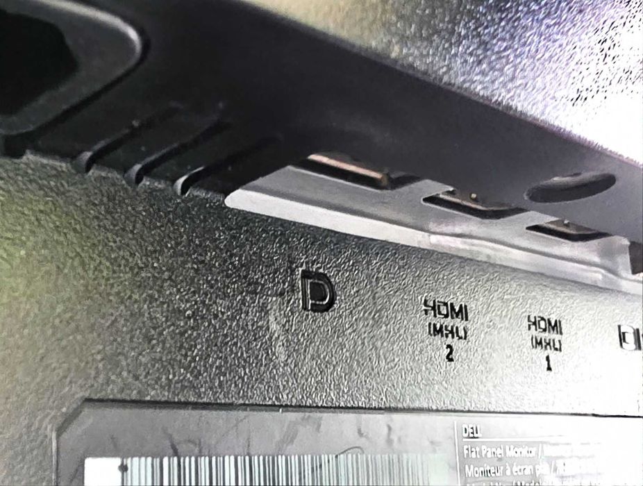 Монитор Dell E2014T 19.5 инча 1600x900 VGA, HDMI, DisplayPort