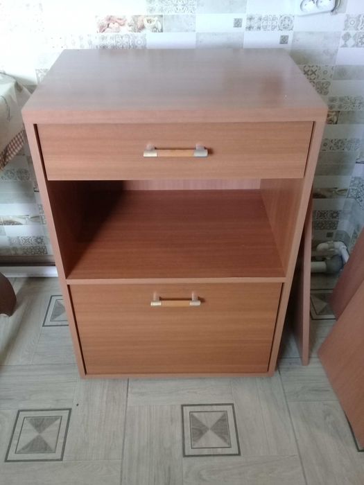 Продам мебель в прихожую