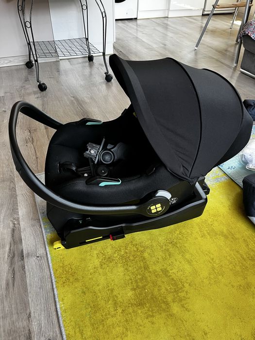 Комплект Isofix база и кошница за кола Cosmo, черна
