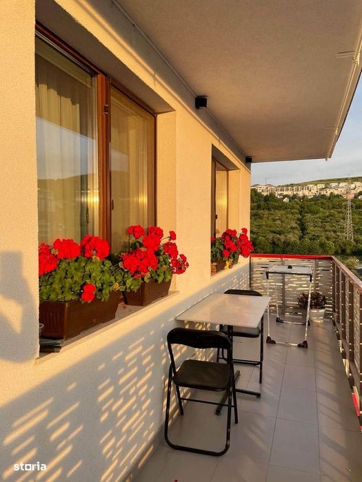 Apartament 3 camere, finisat, parcare, 78 mp, zona VIVO-Metro