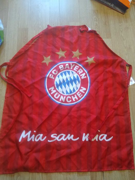 Байерн Мюнхен готварска престилка