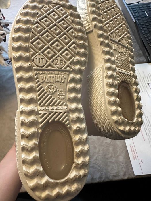 ghete fete  ploaie cu unicorn