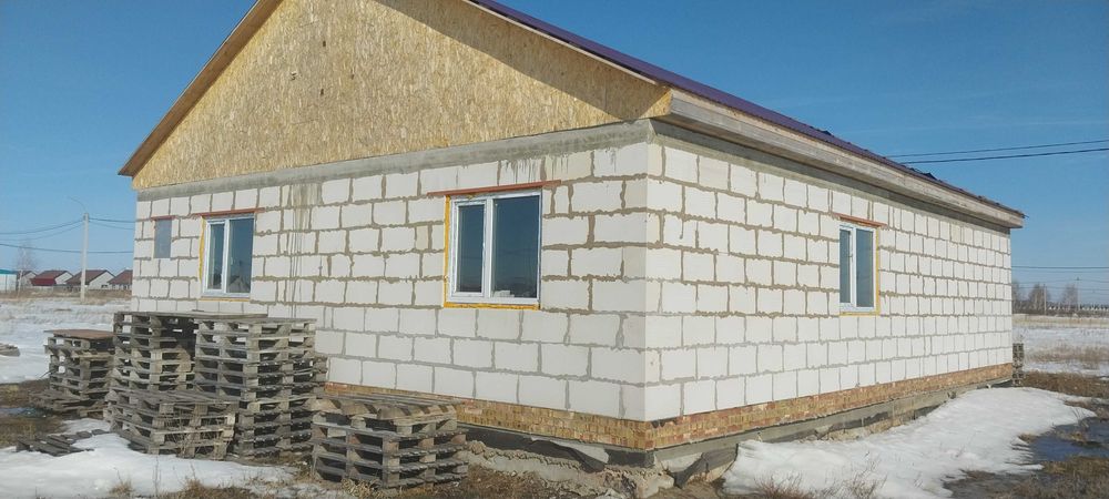 Продам дом в мкр Солнечный 2