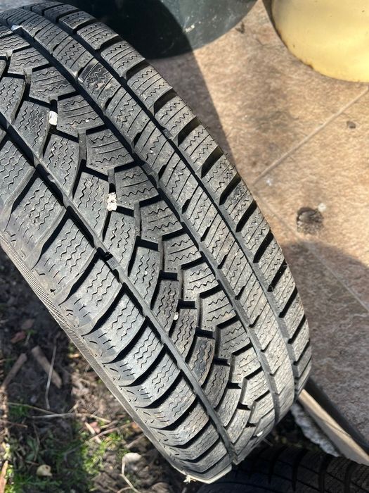 Зимни Гуми употребявани