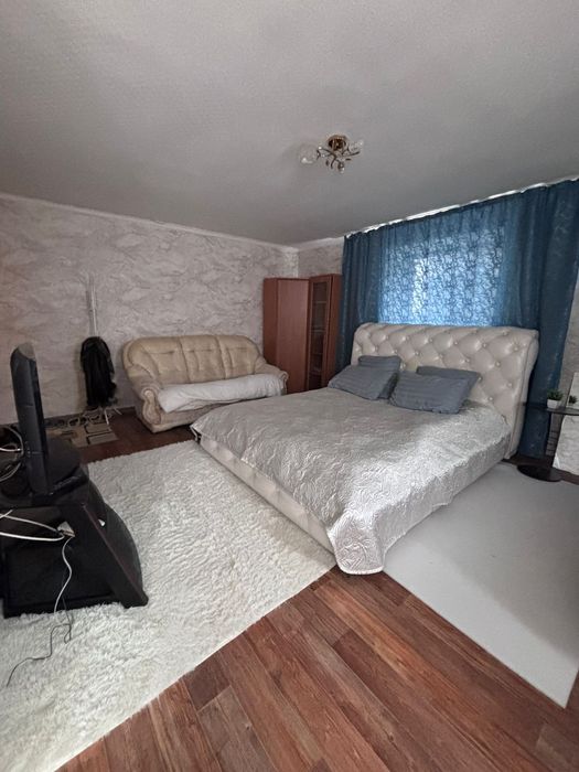 Сдам квартиру в центре Караганды