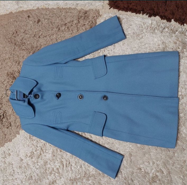 Продам пальто женское