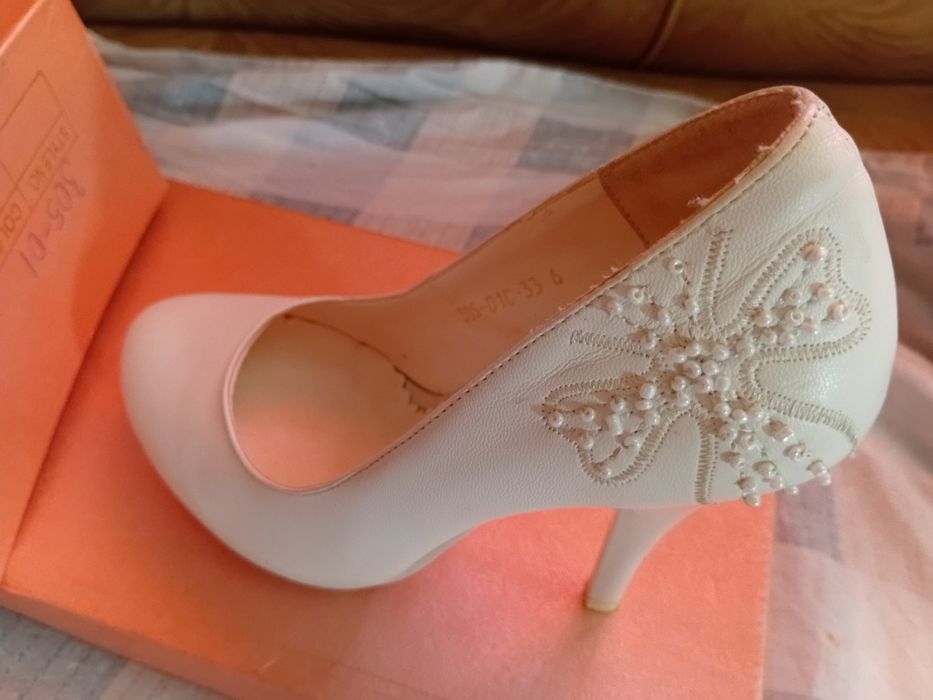 Продам свадебные туфли.