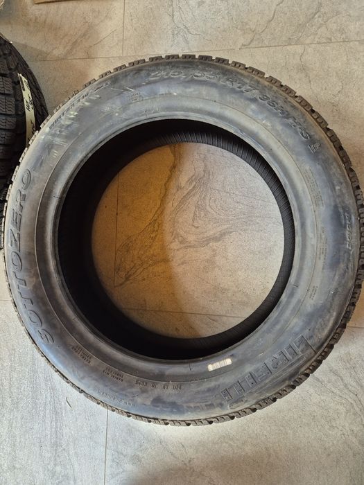 Vând cauciucuri 215/55/17 M+S set complet imp Germania//Pirelli// Noi nouțe