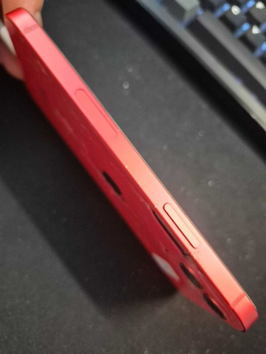 iphone 12 red - defect pentru piese, display spart