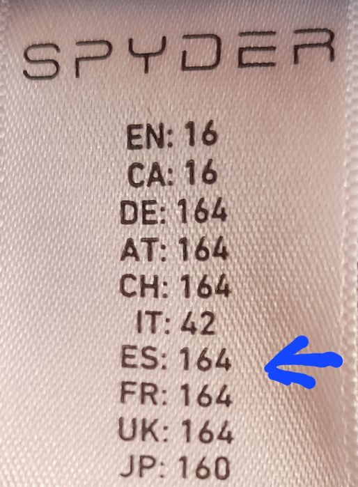 Продавам ски яке ,,Spyder europe"