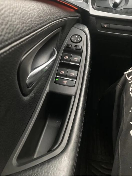 Нови комплекти с Високо Качество дръжки за вратите  на BMW F10 F11