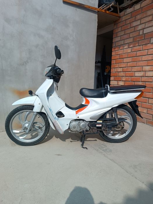 Скутер Мопед Daelim citi  sotiladi