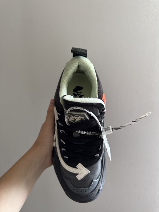 Off White Odsy-1000