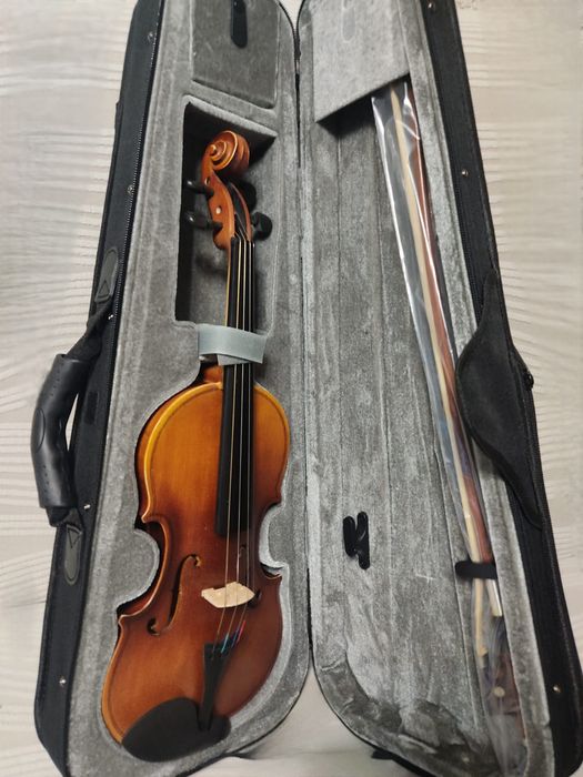 Продам скрипку 1/4