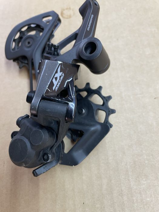 Заден дерайльор Shimano Deore XT 12S