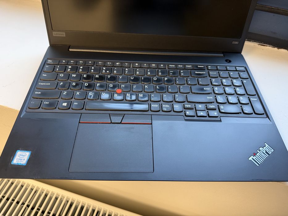 Laptop Lenovo ThinkPad E590 Intel Core i5 8 th Gen
