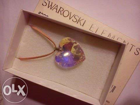 Сърце от Сваровски страхотен подарък за свети Валентин!