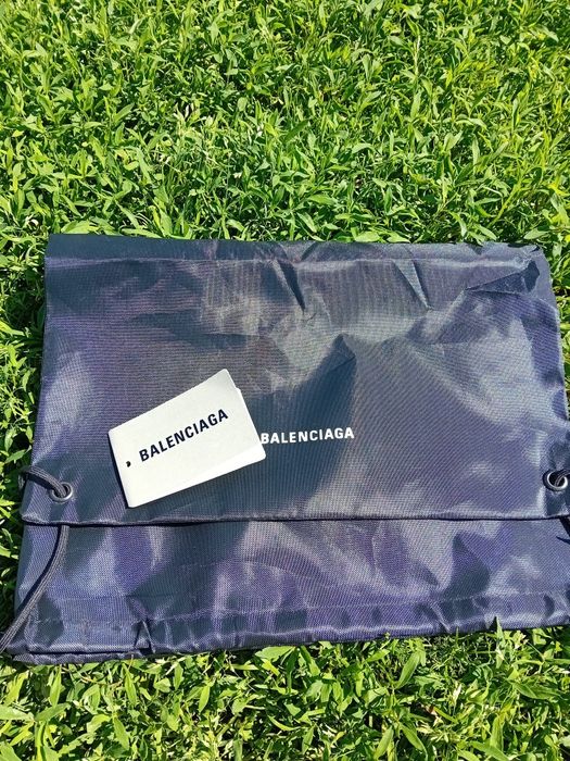 balenciaga runner rosii