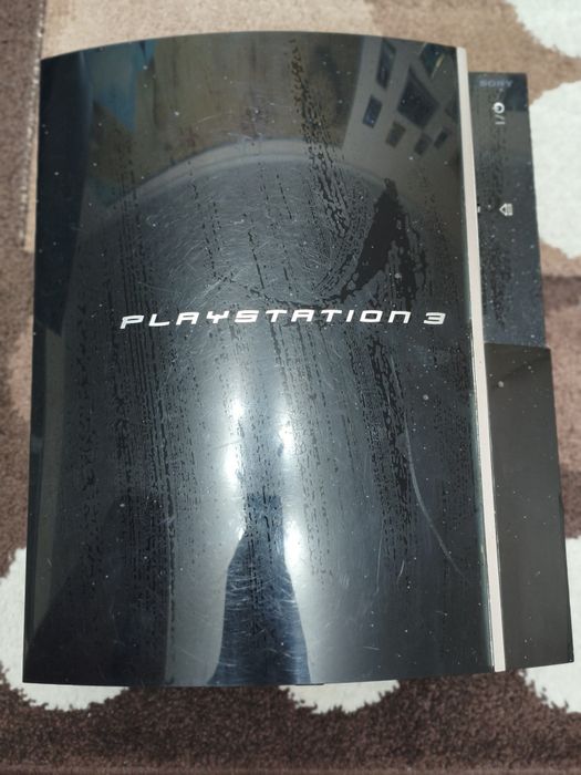 продам плейстейшен 3