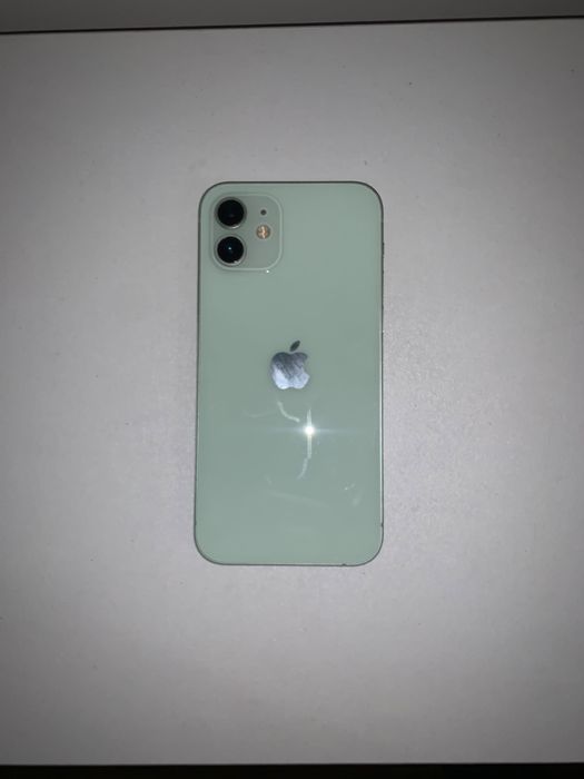 Продается iPhone 12