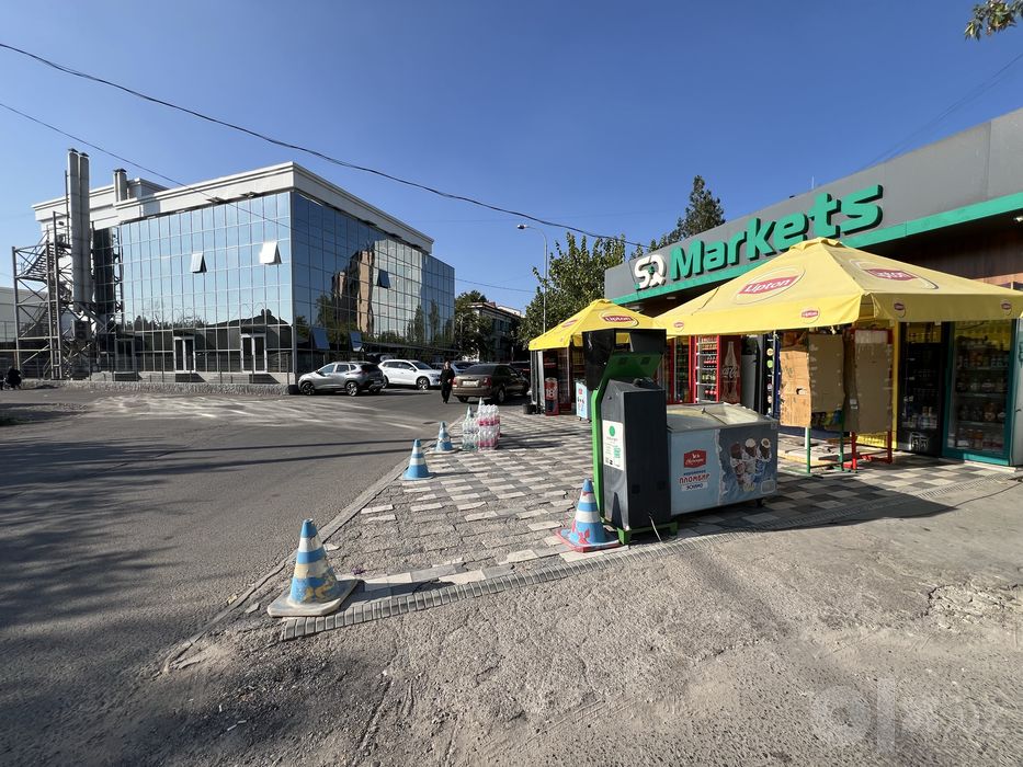 Продажа помещения 60 м² с арендатором, доход $600/мес.