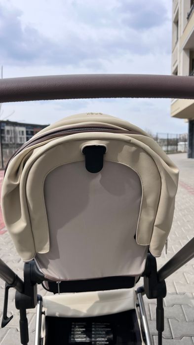 Бебешка количка Anex Eli 2в1 muse –кремава