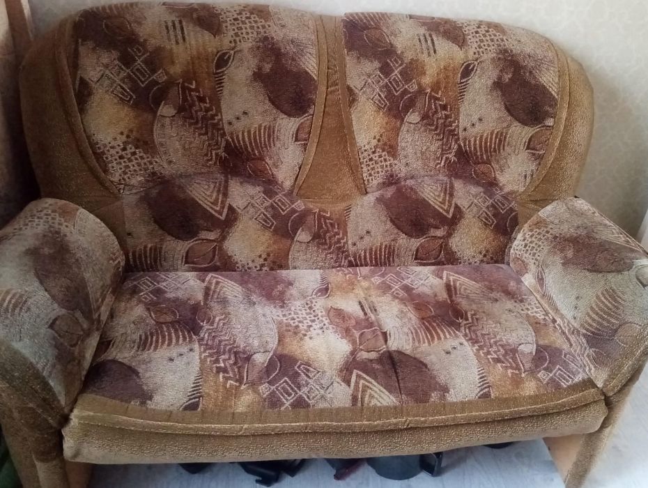 Продаю диван 3 +2 +1