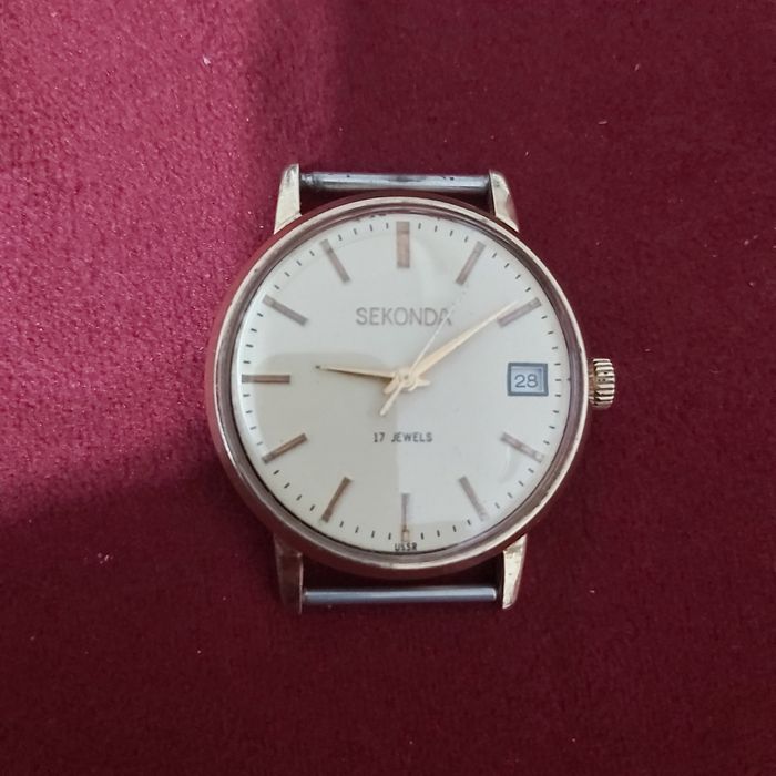Руски часовник SEKONDA