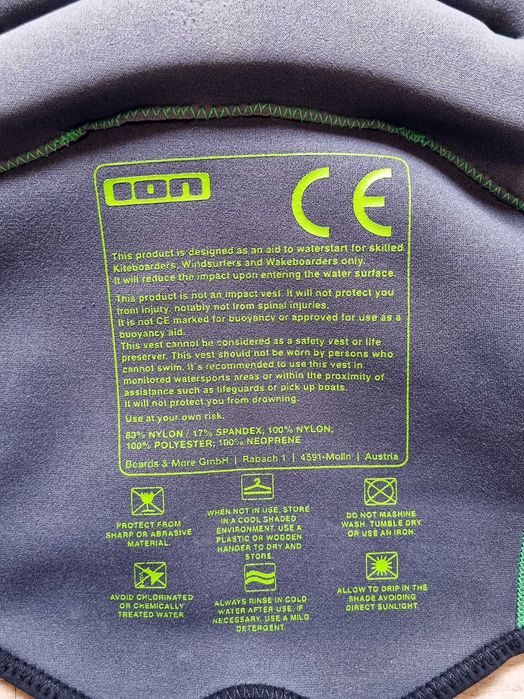 Kitesurfing Pantaloni ION SCRUBM30(S-XS)+Vesta Impact ION VECTOR COPII